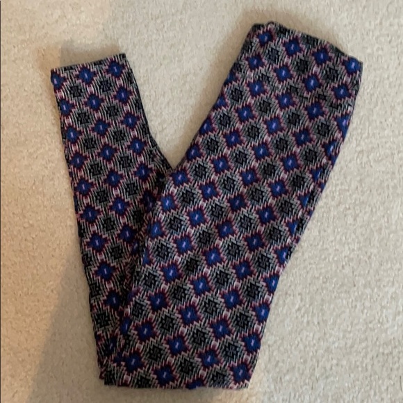 LuLaRoe Pants - LuLaRoe OS Leggings